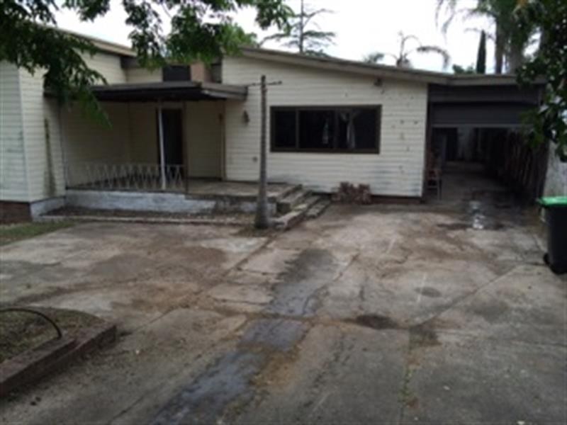 79 Parker  St, Penrith NSW 2750