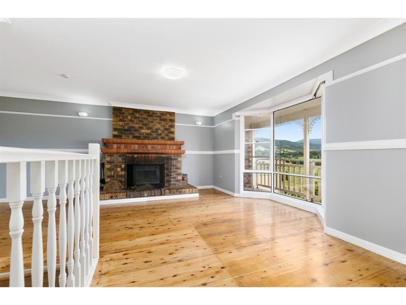 17 Noble Rd, Albion Park NSW 2527