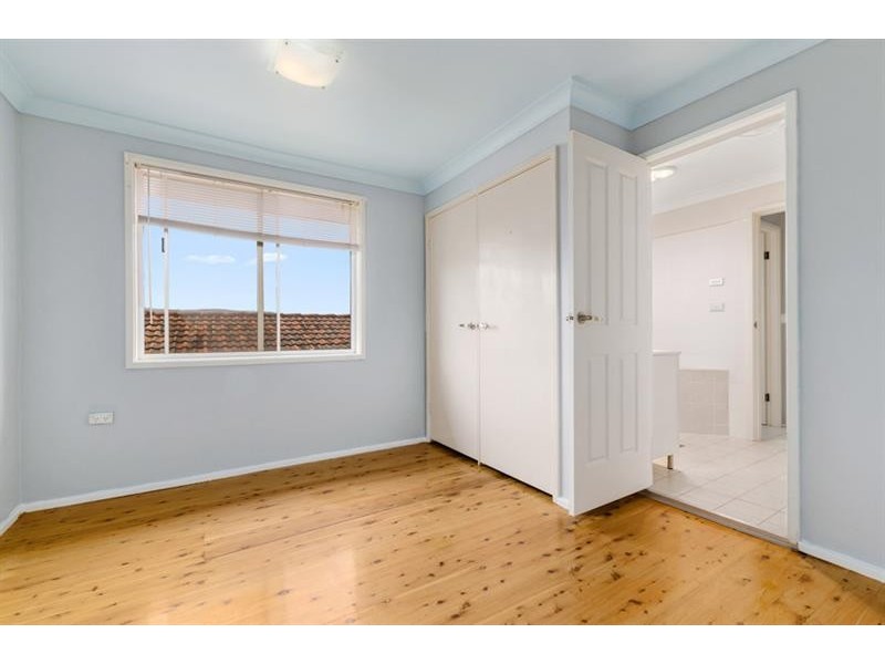 17 Noble Rd, Albion Park NSW 2527