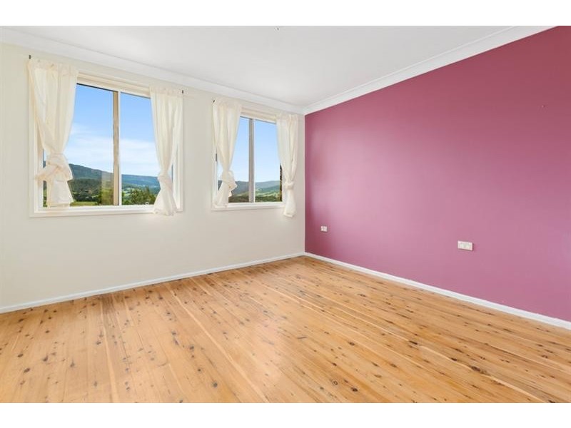 17 Noble Rd, Albion Park NSW 2527