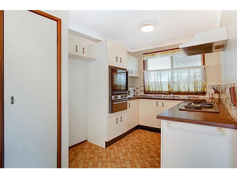 1 Barrow Pl, Silverdale NSW 2752