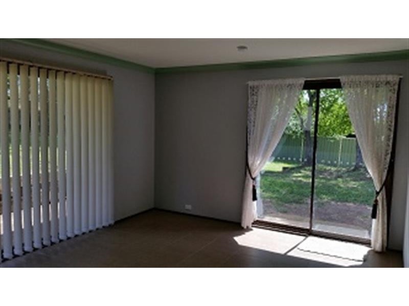 11 Delaney Ave, Silverdale NSW 2752