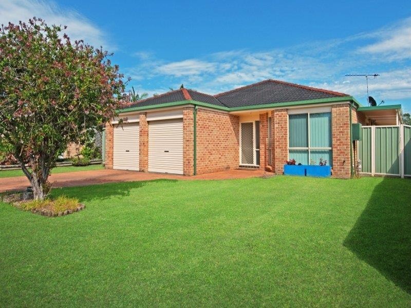 12 Candlewood Cl, Kanwal NSW 2259