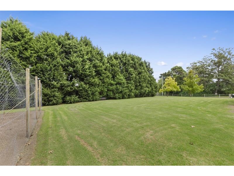 41 Tripoli Way, Albion Park NSW 2527