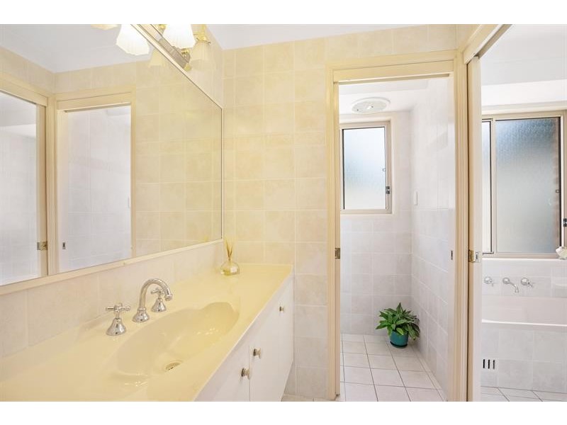 9 Paperbark St, Hamlyn Terrace NSW 2259