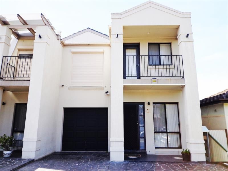 122 Polding St, Smithfield NSW 2164