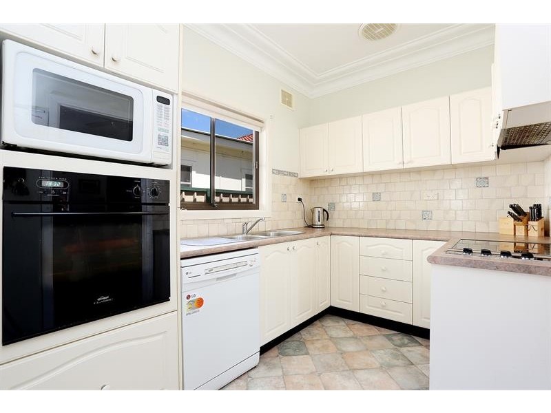 21 Fifth Ave, Canley Vale NSW 2166