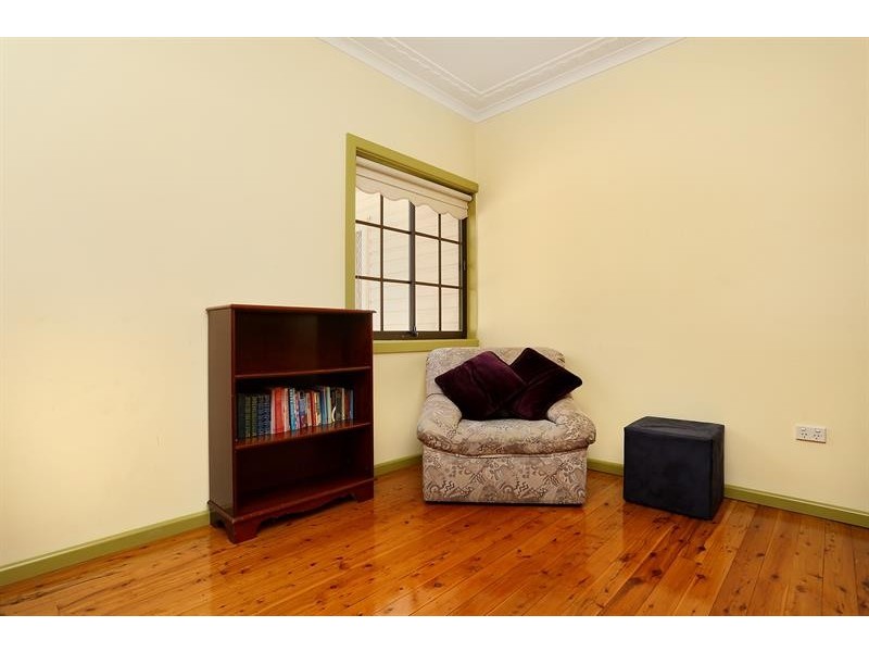 21 Fifth Ave, Canley Vale NSW 2166