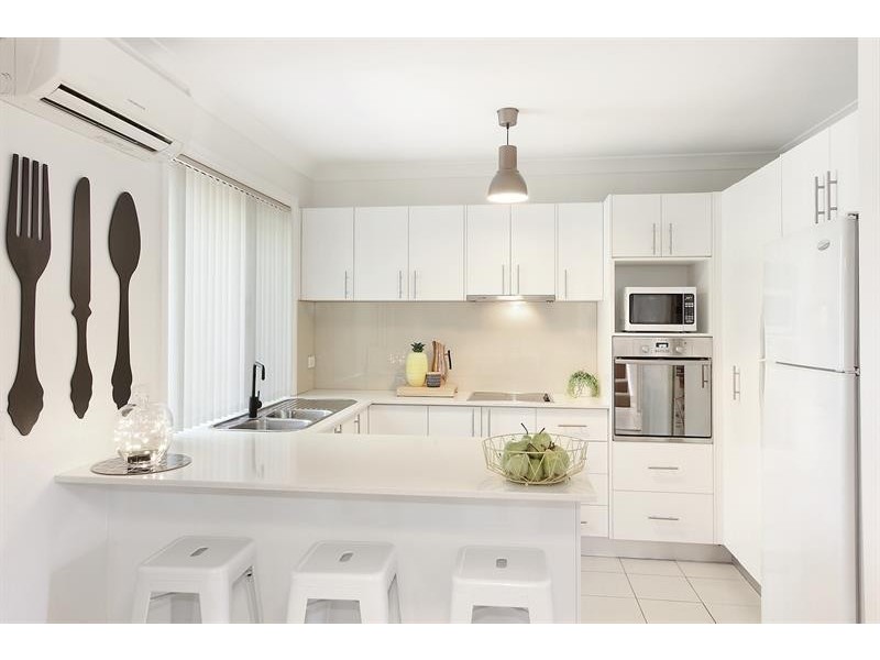 85 Allison Cres, Menai NSW 2234