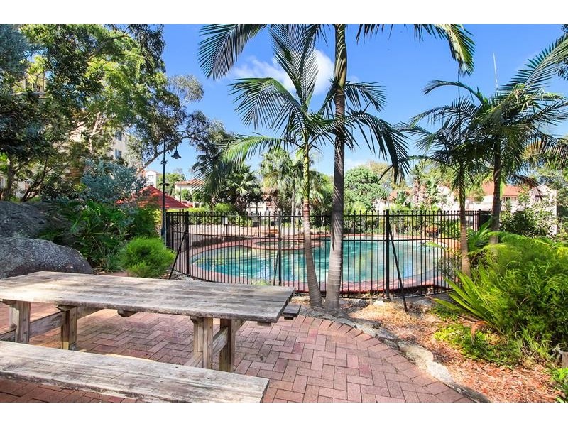 85 Allison Cres, Menai NSW 2234