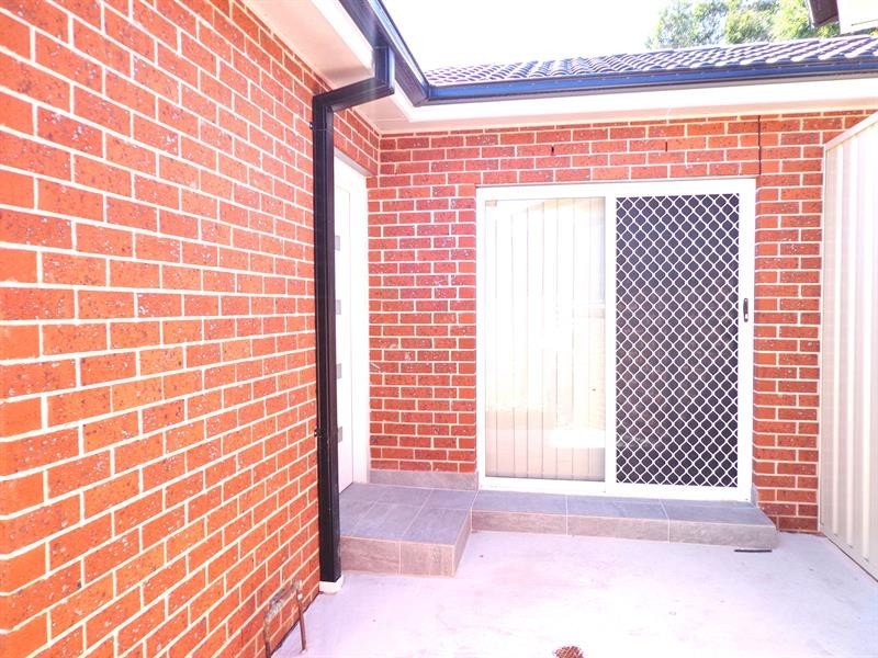 6A Shelley Pl, Wetherill Park NSW 2164