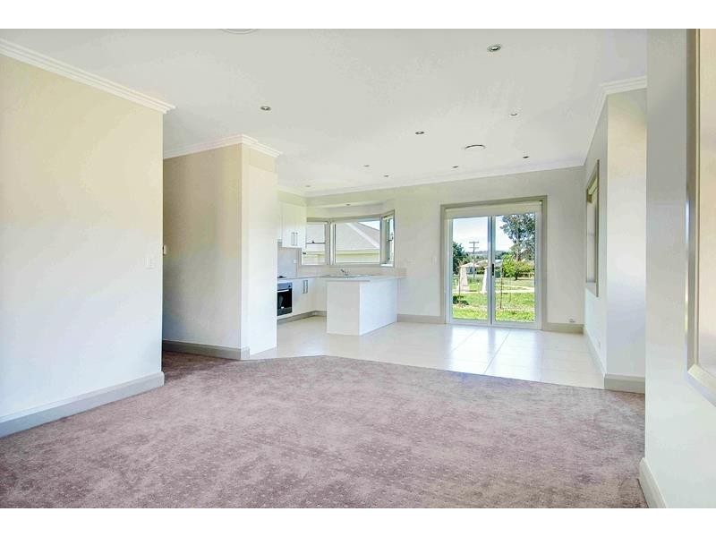 1/2-6 Hawkins St, Moss Vale NSW 2577