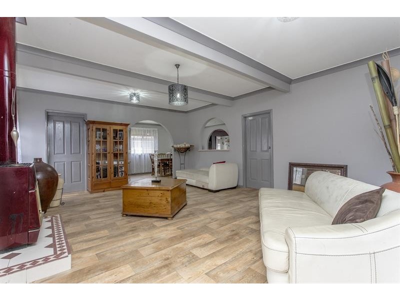 19 Sandringham Ave, Cambridge Park NSW 2747