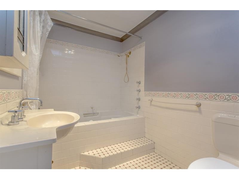 19 Sandringham Ave, Cambridge Park NSW 2747