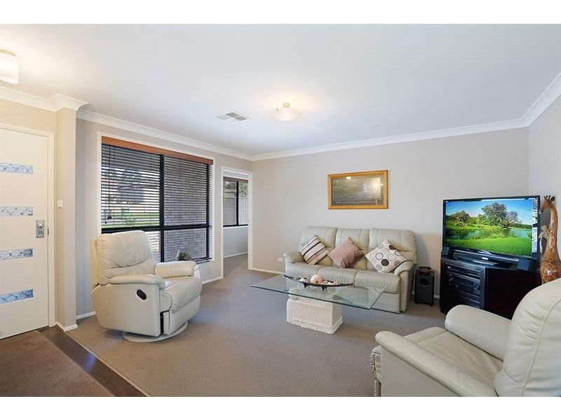 45 Dean Ave, Kanwal NSW 2259