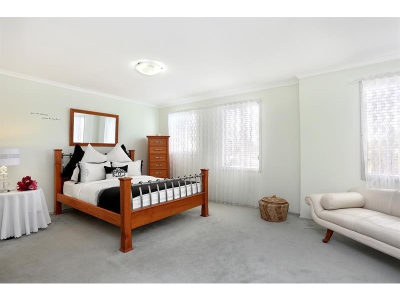 40 Emerson St, Wetherill Park NSW 2164