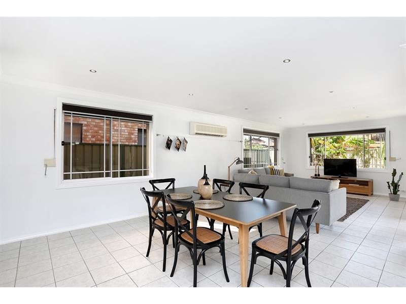 9 Central Ave, Chipping Norton NSW 2170