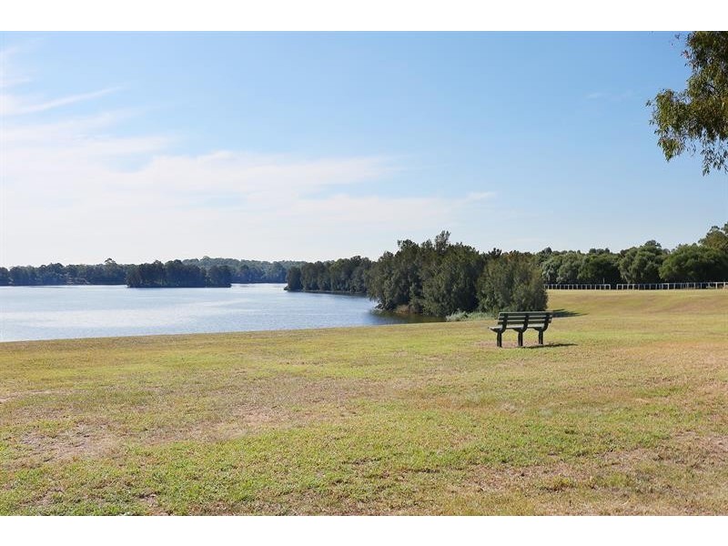 9 Central Ave, Chipping Norton NSW 2170