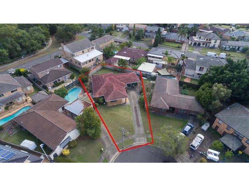 10 Fairlawn Cl, Lansvale NSW 2166