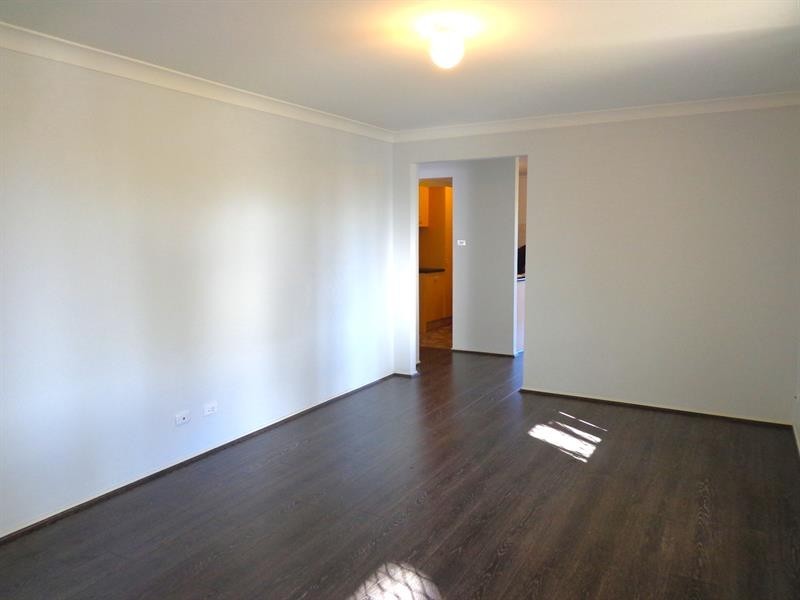 28/12-14 Barker St, St Marys NSW 2760