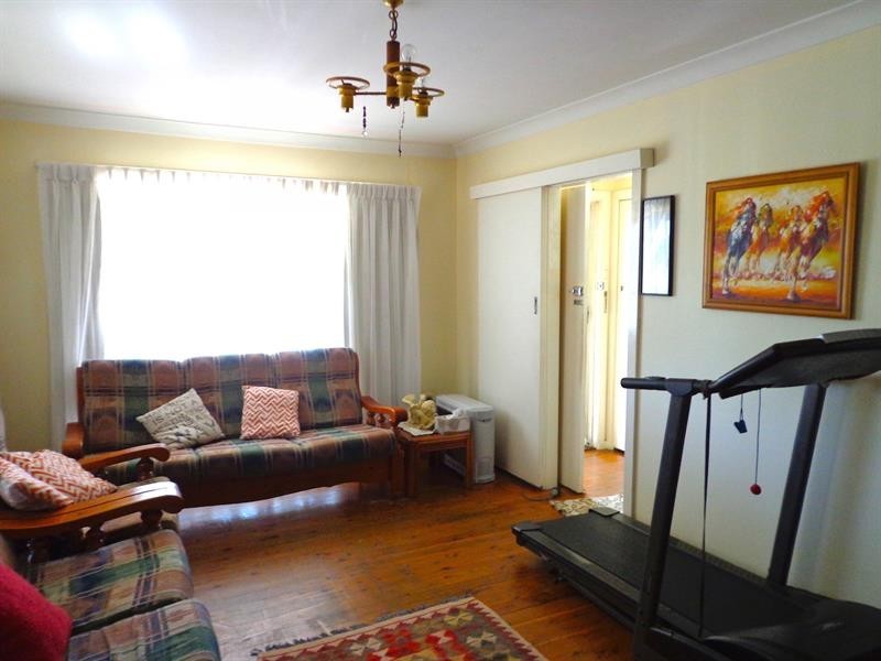 13 Jervis St, Fairfield NSW 2165