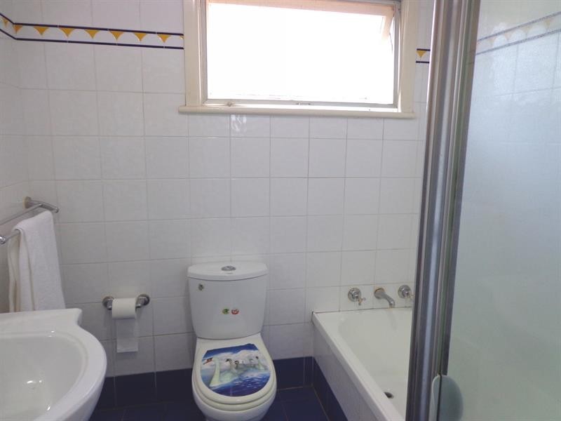 13 Jervis St, Fairfield NSW 2165