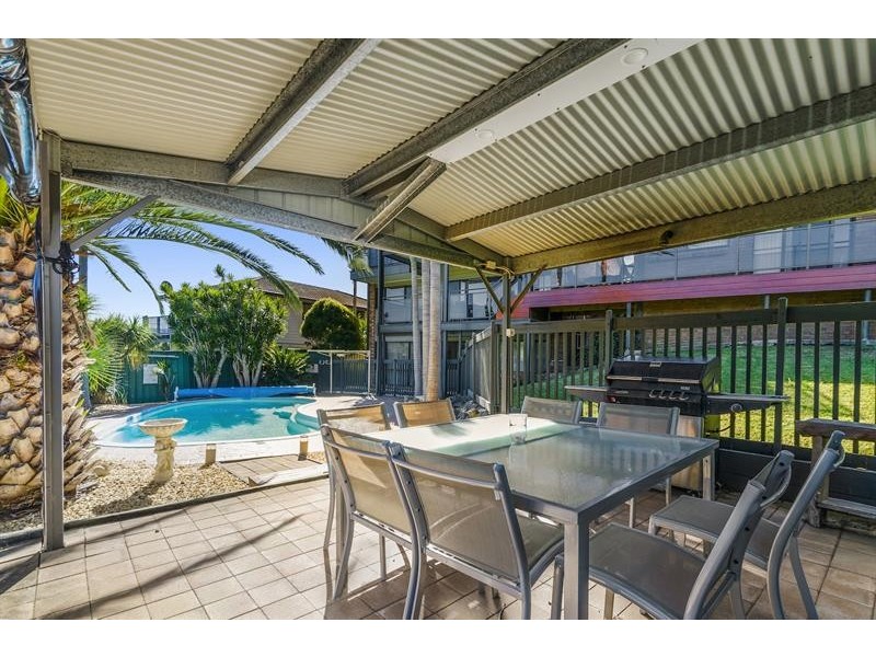 34 Noble Rd, Albion Park NSW 2527