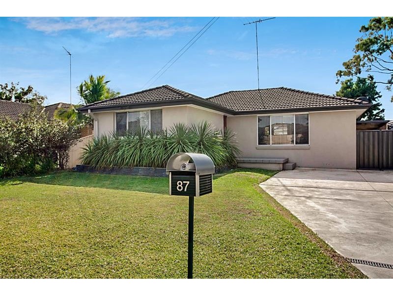 87 Oxford St, Cambridge Park NSW 2747