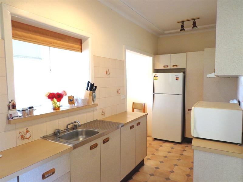 28 Avenel St, Canley Vale NSW 2166