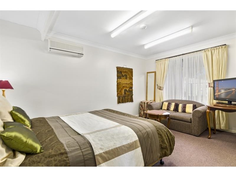 227 Tongarra Rd, Albion Park NSW 2527