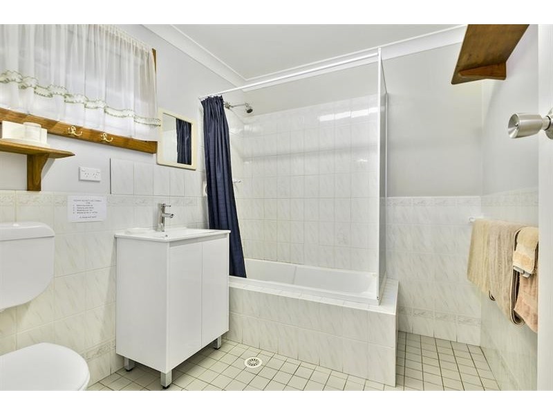 227 Tongarra Rd, Albion Park NSW 2527