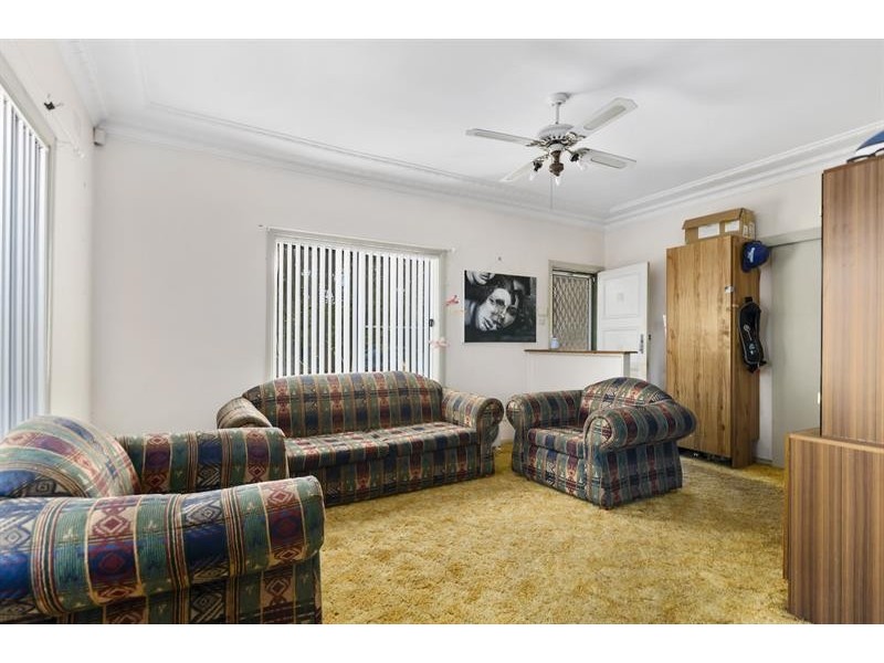 1 Beveridge St, Albion Park NSW 2527