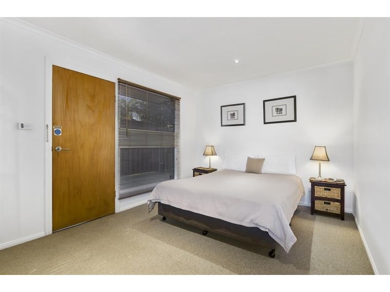 1 Beveridge St, Albion Park NSW 2527
