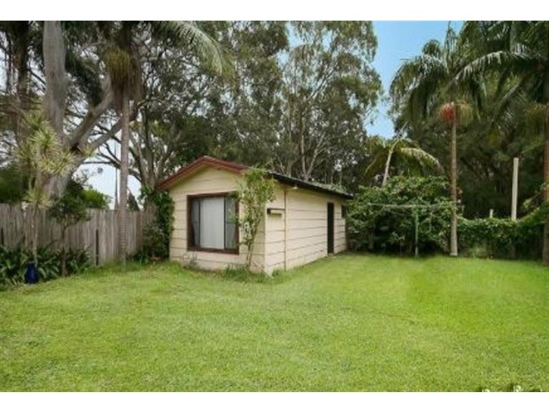 97 Buff Point Ave, Buff Point NSW 2262