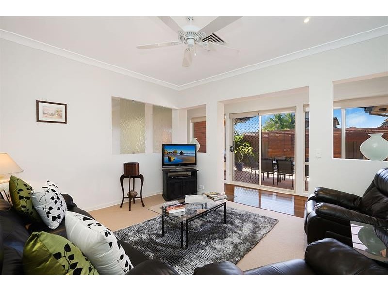 13 Birch Dr, Hamlyn Terrace NSW 2259