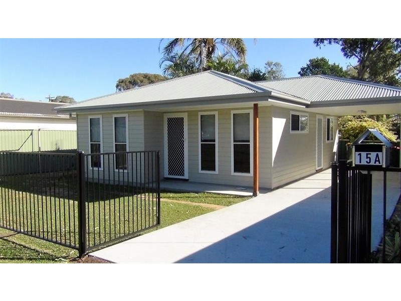 15A Eighth  Ave, Toukley NSW 2263