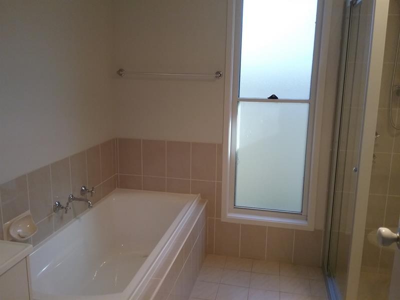 155 Yeramba Rd, Summerland Point NSW 2259