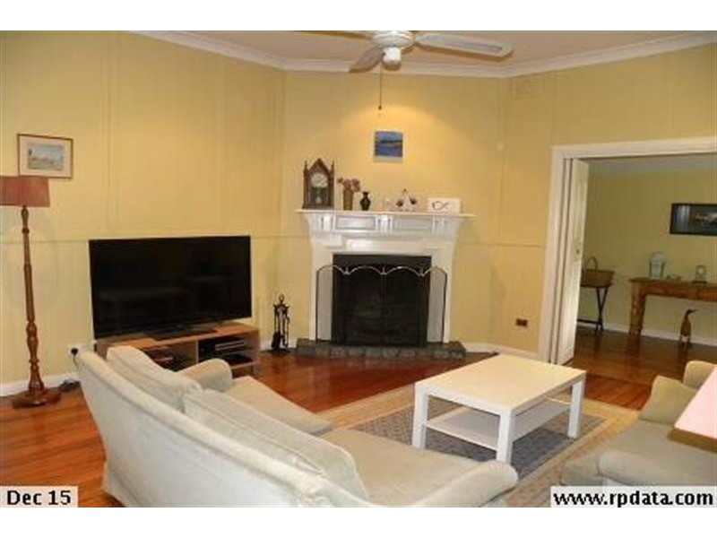 13 Byron St, Wyong NSW 2259