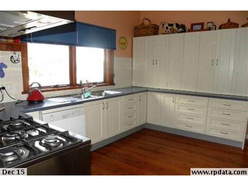 13 Byron St, Wyong NSW 2259