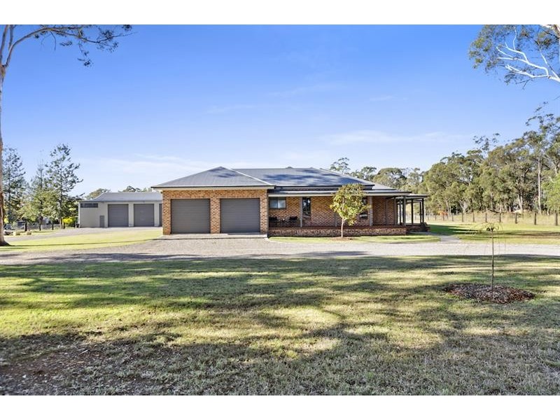 75 Kangaroo Rd, Tahmoor NSW 2573