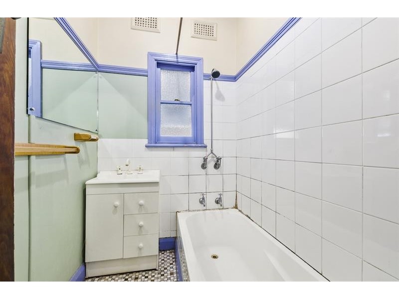 39 Hamilton St, Dapto NSW 2530