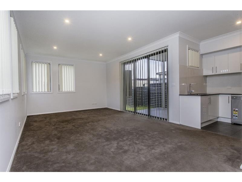 10 William Hart Cres, Penrith NSW 2750