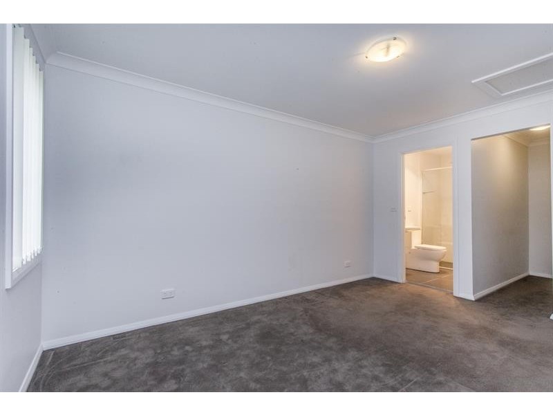 10 William Hart Cres, Penrith NSW 2750