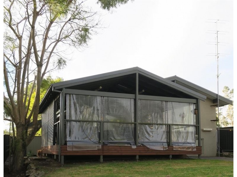 109 Thirroul Rd, Kanahooka NSW 2530