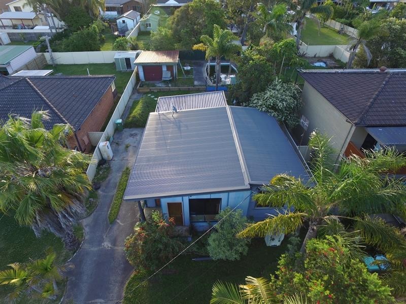 6 Swan St, Kanwal NSW 2259