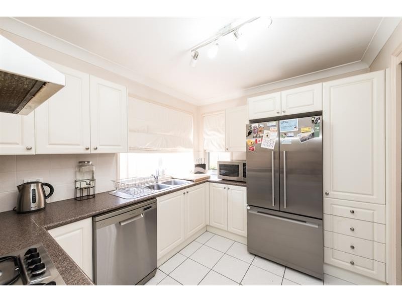 25 Lionel St, Ingleburn NSW 2565