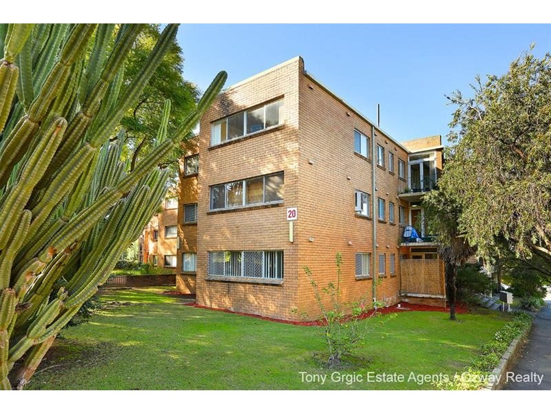 9/20 Pennant Hills Rd, North Parramatta NSW 2151