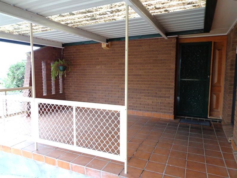 44 Stockdale Cres, Abbotsbury NSW 2176