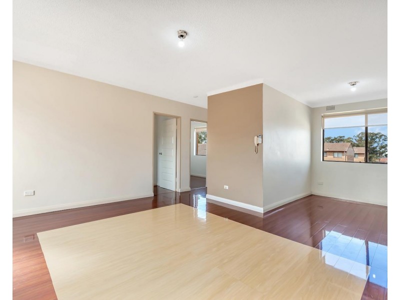 12/11 Gilbert Street, Cabramatta NSW 2166