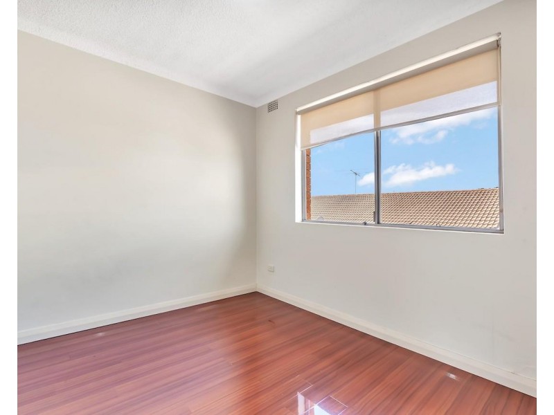 12/11 Gilbert Street, Cabramatta NSW 2166